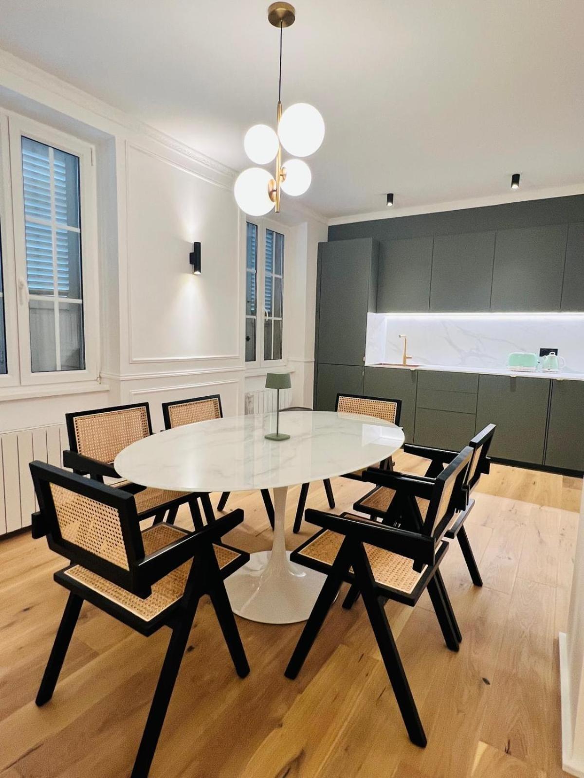 Apartamento Le Kronenbourg - A Deux Arrets De Tram Du Centre-ville *